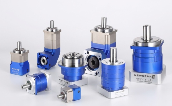 Commande de mouvement &eacute;volutive gr&acirc;ce &agrave; une technologie de bo&icirc;te de vitesses plan&eacute;taire &agrave; longue dur&eacute;e de vie