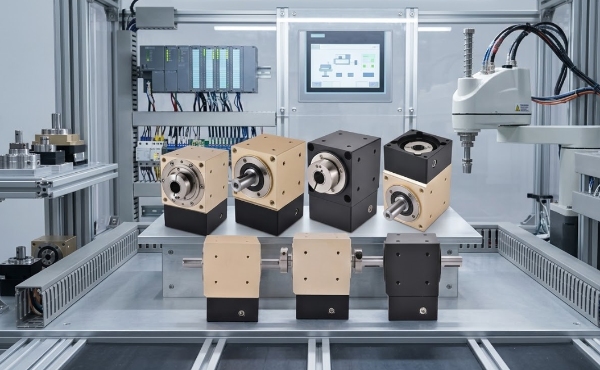 Optimisation de l'ing&eacute;nierie gr&acirc;ce aux r&eacute;ducteurs &agrave; engrenages &agrave; angle droit industriels